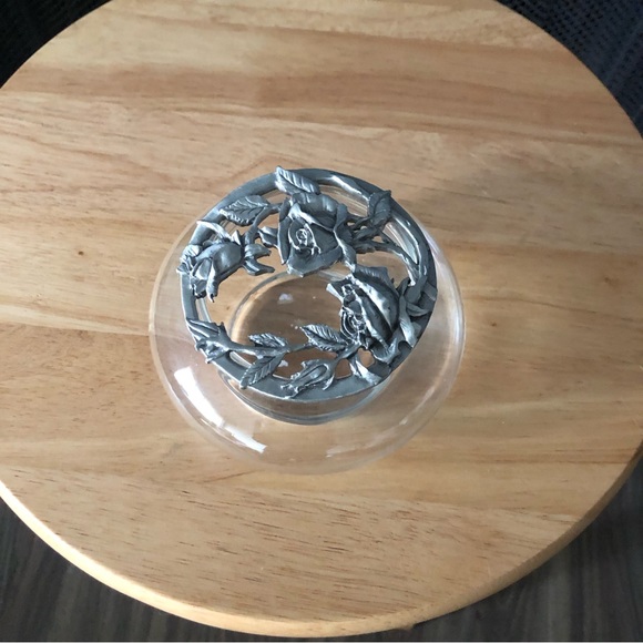 Vintage Rose Trinket Box - Picture 3 of 4